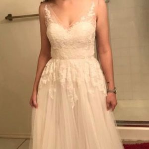 Wedding dress